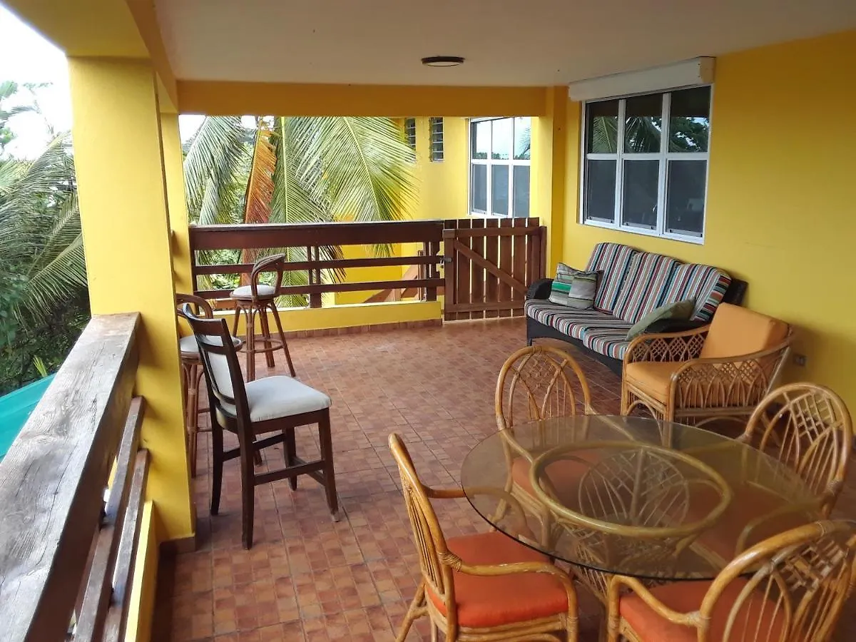The Yellow House: Fully Equipped, Spectacular Beach View Villa Manati 0*,
